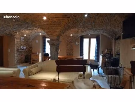 immeuble 10 pièces 356 m²