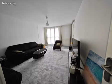 appartement t5 entièrement rénové