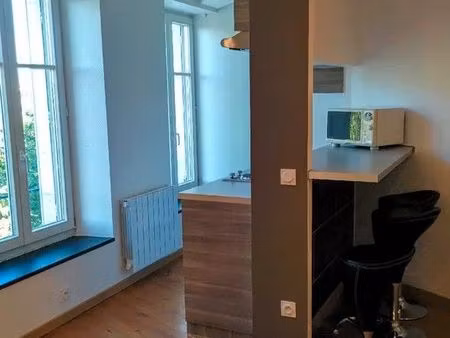 studio 1 pièce 24 m²
