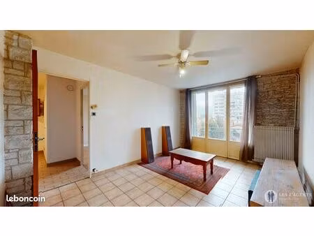 appartement 3 pièces 56 m²