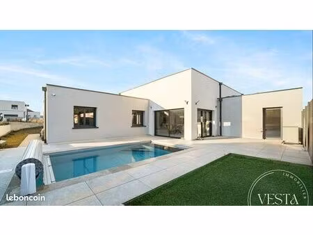 maison 6 pièces 166 m²