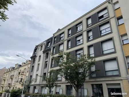 studio 1 pièce 34 m²