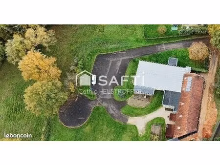 local 495 m² gourdon