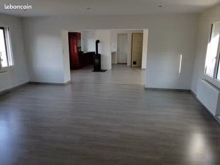 location maison biesles