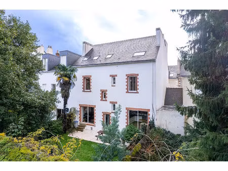 nantes : monselet- maison familiale de caractère