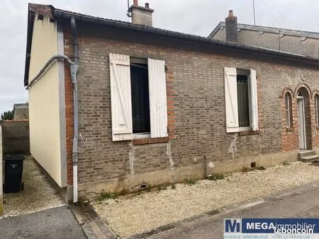 maison 3 pièces 70 m²