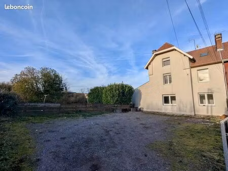 maison 5 pièces 114 m²