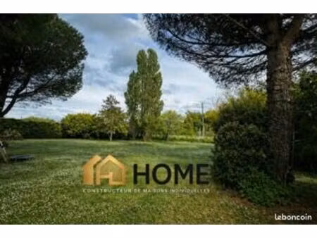 terrain 1 340 m² baron