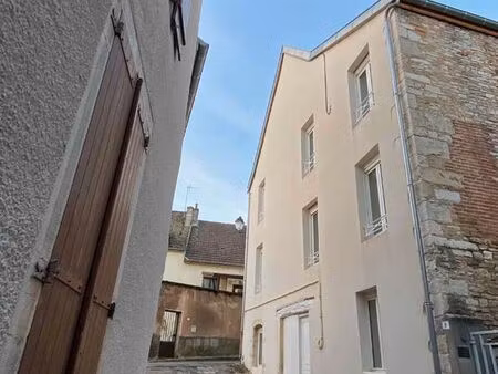 appartement 3 pièces 81 m²