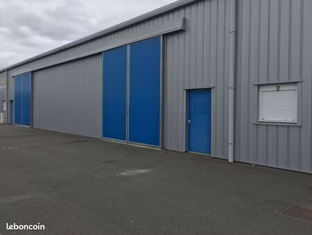 local d'activité 210m2 à grentehville