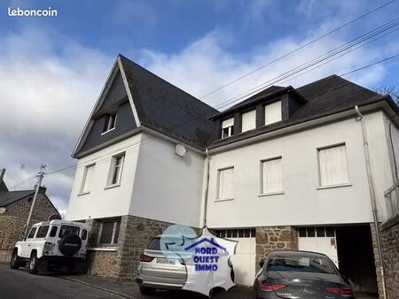 maison 9 pièces 263 m²