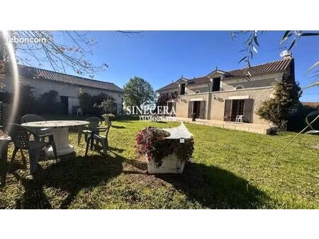 propriété 7 pièces 150 m²