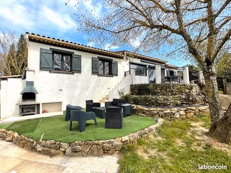 villa 8 pièces 142 m²