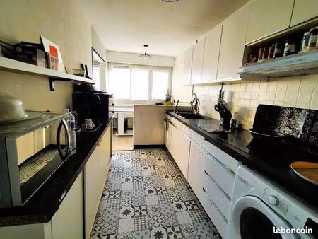 appartement lumineux 3ch avec parking