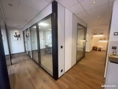 bureau neuf 80m2 - port de commerce