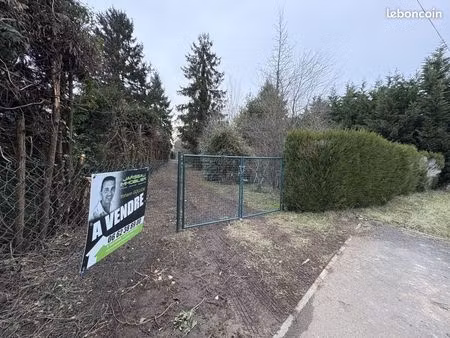 terrain 1120 m² darvoy