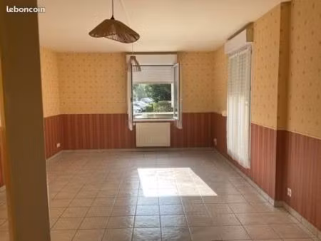 t3 amboise proche centre ville