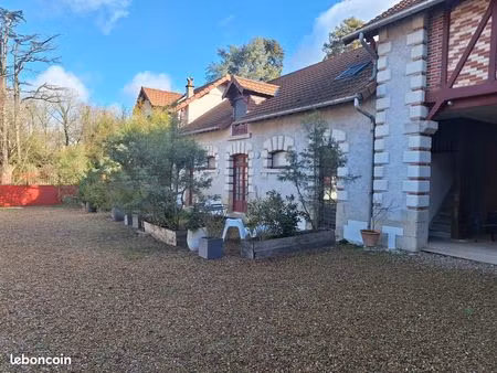 appart t2 - 45 m² loyer tout inclus