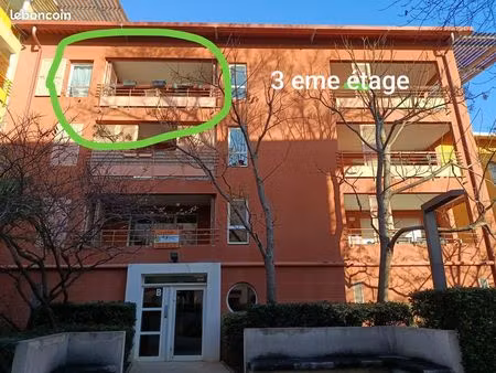 appartement f2 à port saint louis du rhône