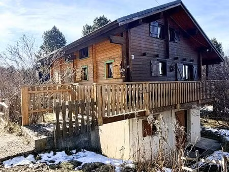 chalet 5 pièces 63 m²