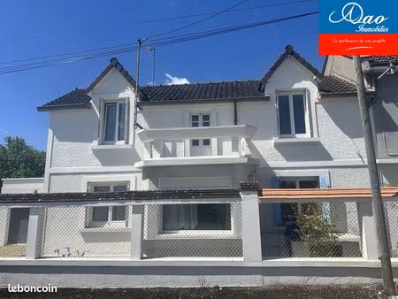 maison 4 pièces 82 m²
