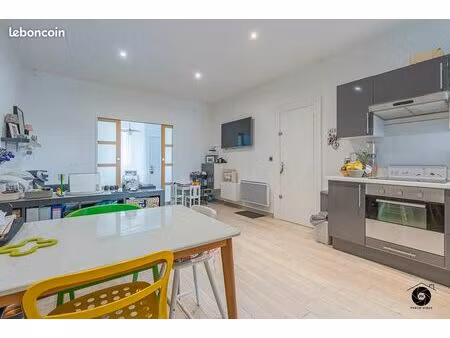 a vendre t3 de 53m² avec garage – quartier gare d’angers/la fayette – idéal habitation ou 