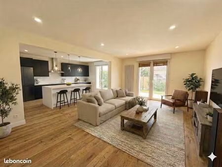 appartement t3/t4 de 86 m² – triple exposition + box 21 m² – angers justices