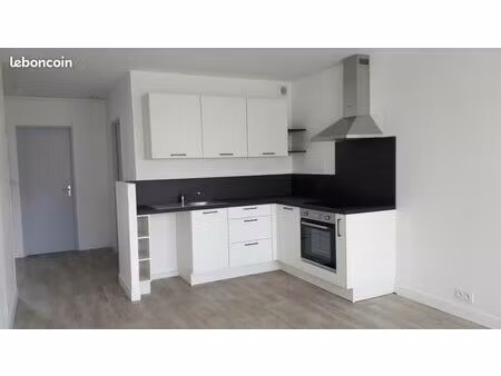 3 pièces quartier doutre