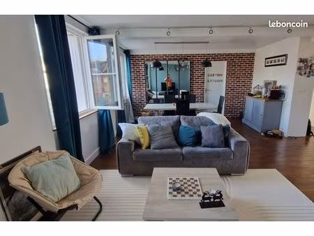 f3 aménagé - plein centre ville