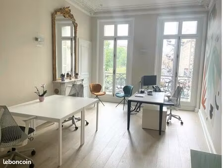 bureau premium en sous-location