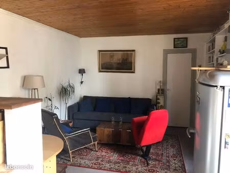 joli 2 pièces non meublé à marcadet poissonnier