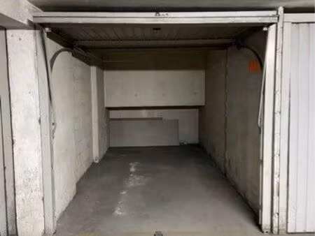 box/garage individuel fermé et sécurisé à louer