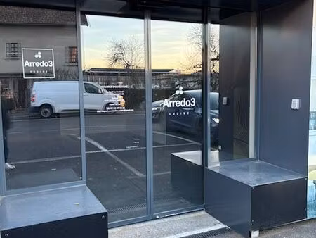 local commercial la ponétie