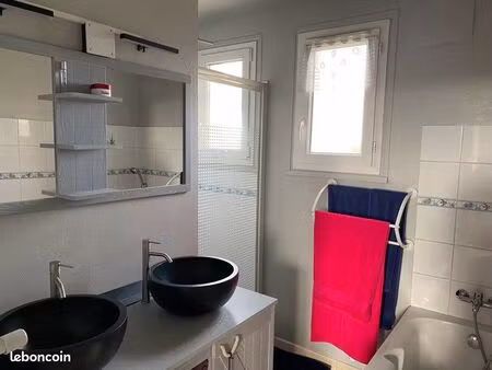 pavillon 4 chambres dans secteur privilégié