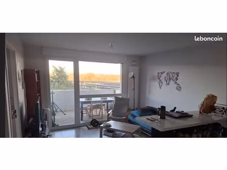 vends appartement t2