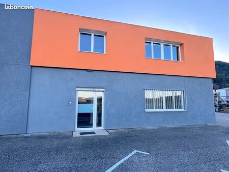 ◊ bureaux à louer – 90 m² – zone du chemin d’aix