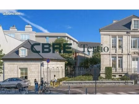 local commercial 125 m²