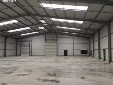 local artisanal neuf à louer