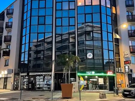 local professionnel - bureaux