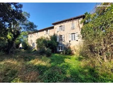 maison 11 pièces 350 m²