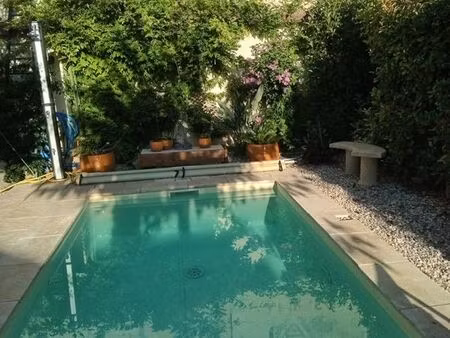 maison plain-pied avec piscine