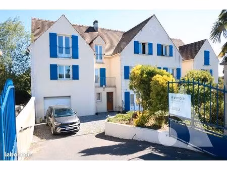 immeuble 7 pièces 183 m²