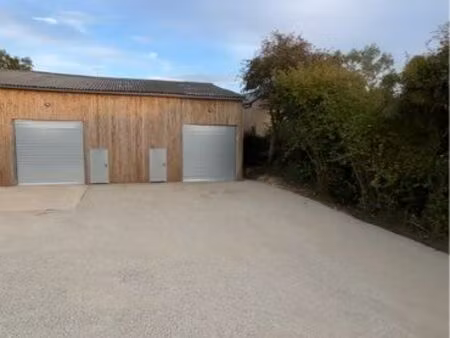 cellule à louer – 115 m² – chazé-henry (49420)