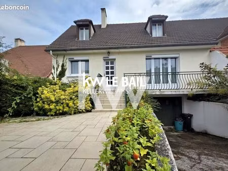maison 6 pièces 115 m²