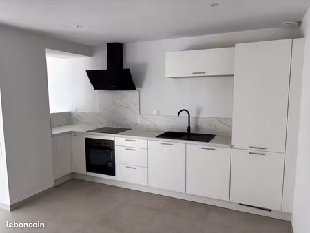 maison jumelée avec piscine – quartier arsenal