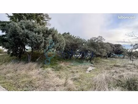 terrain 536 m² saint-maximin