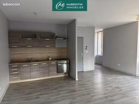 immeuble 300 m² casteljaloux