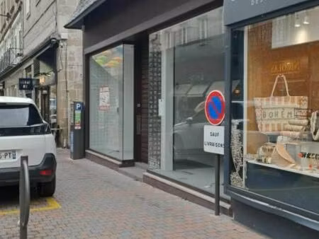 local commercial 164 m²