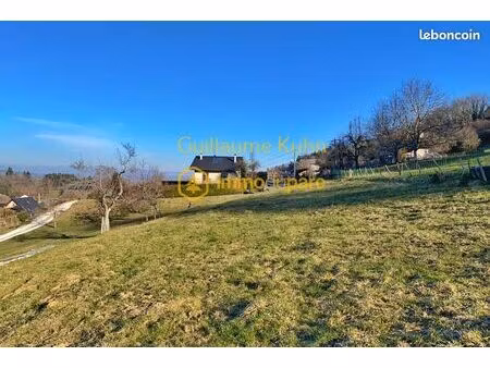 terrain 1681 m² gruffy