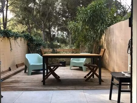 studio+ terrasse 23 m2 la ciotat